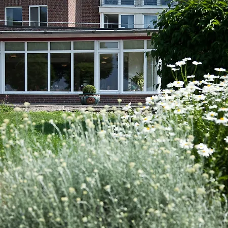 Chrisma Hotel 3*